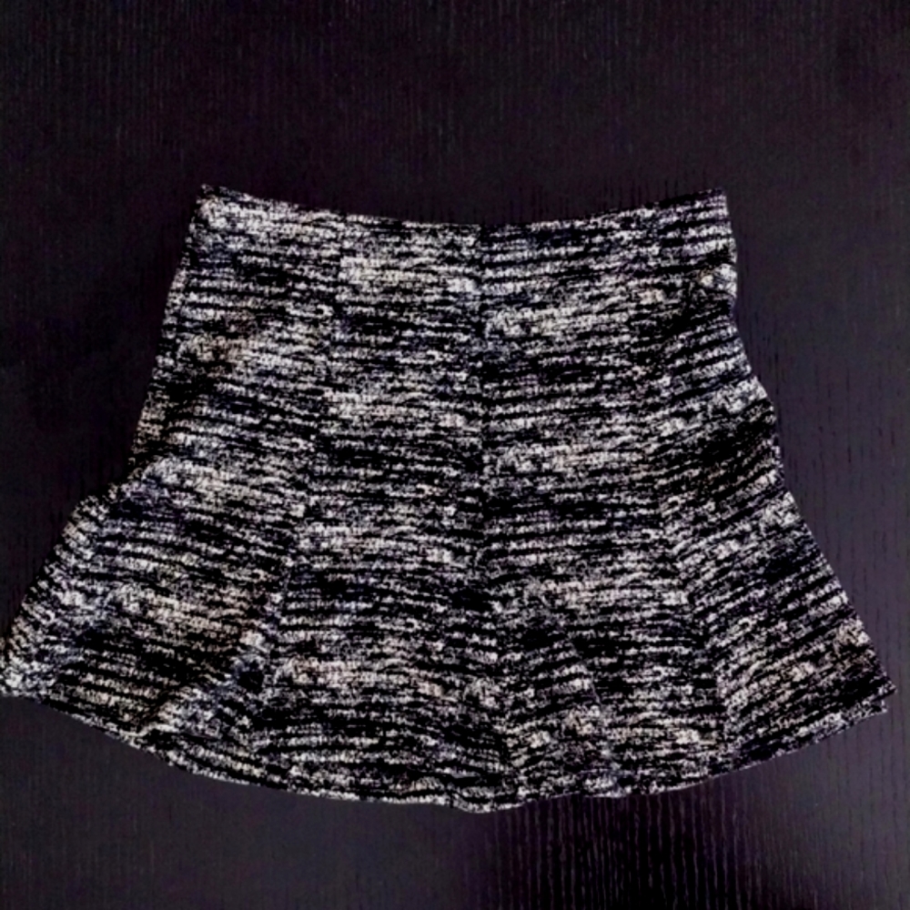 Banana Republic Petite Mini Skirt Excellent Condition